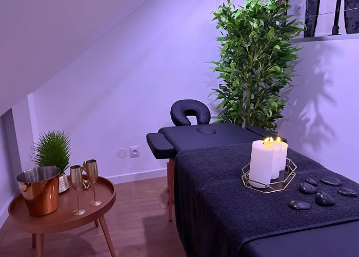 Lägenhet Majestic Jacuzzi Prive Folkling