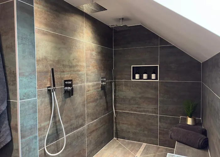 Majestic Jacuzzi Prive Lägenhet *